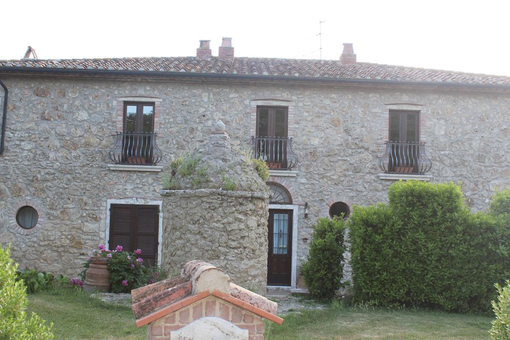 Agriturismo Il Poggiolo Montemerano Bagian luar foto