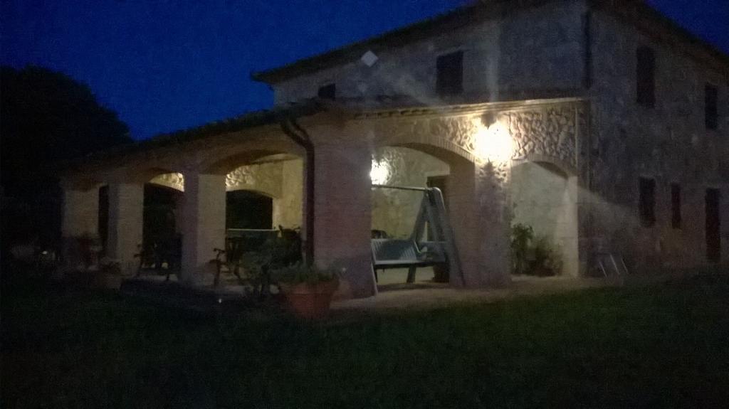 Agriturismo Il Poggiolo Montemerano Bagian luar foto